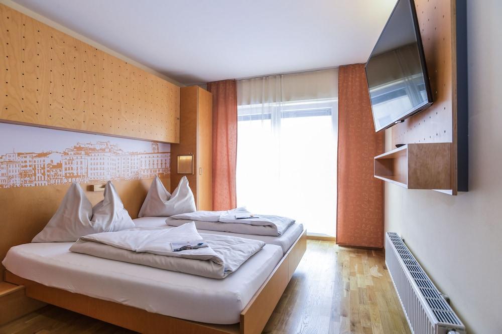 Jufa Hotel Salisburgo Esterno foto