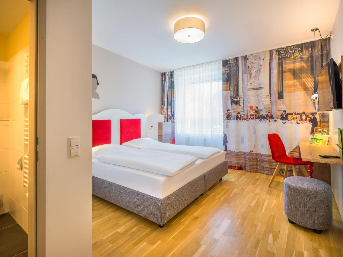 Jufa Hotel Salisburgo Esterno foto