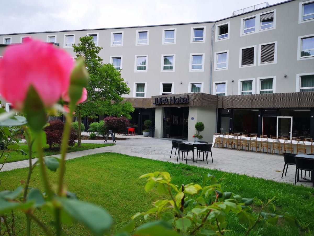 Jufa Hotel Salisburgo Esterno foto