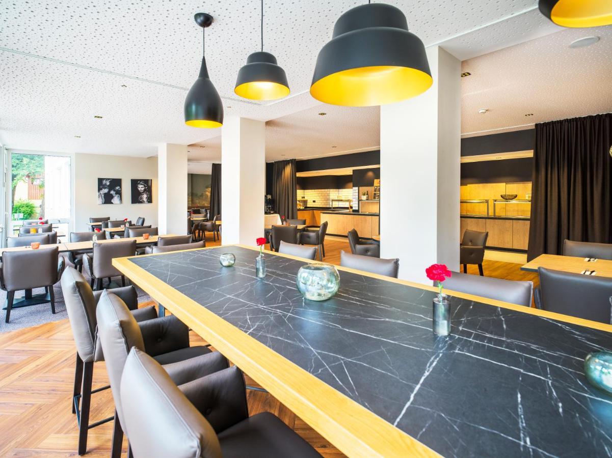 Jufa Hotel Salisburgo Esterno foto