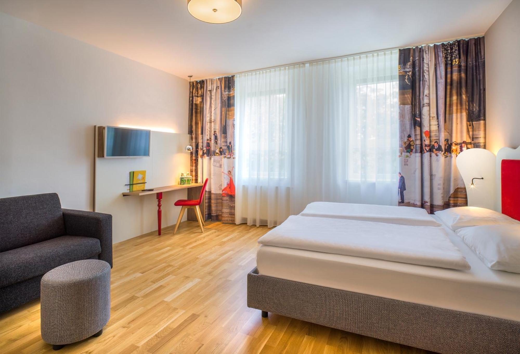 Jufa Hotel Salisburgo Esterno foto