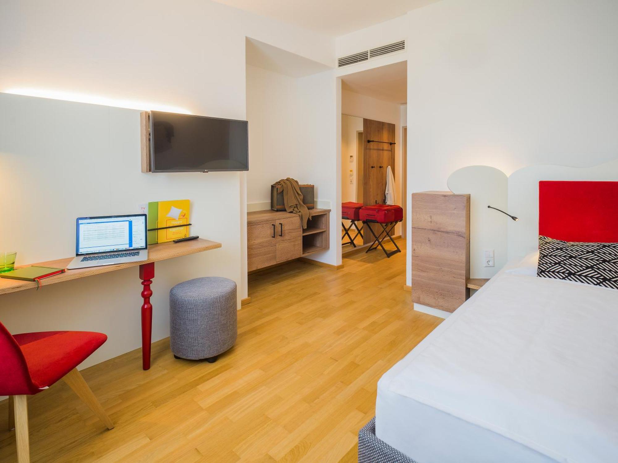 Jufa Hotel Salisburgo Esterno foto