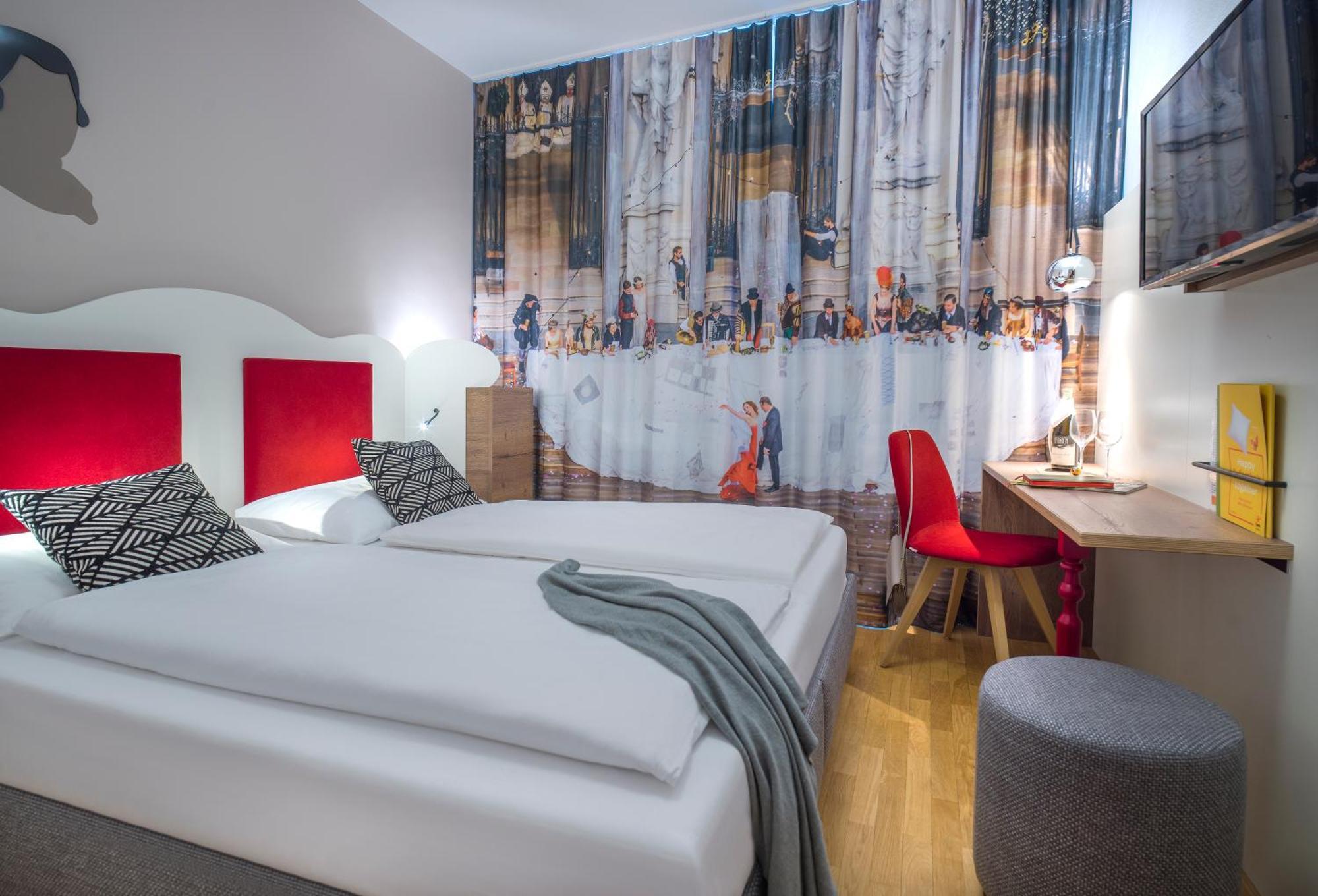Jufa Hotel Salisburgo Esterno foto
