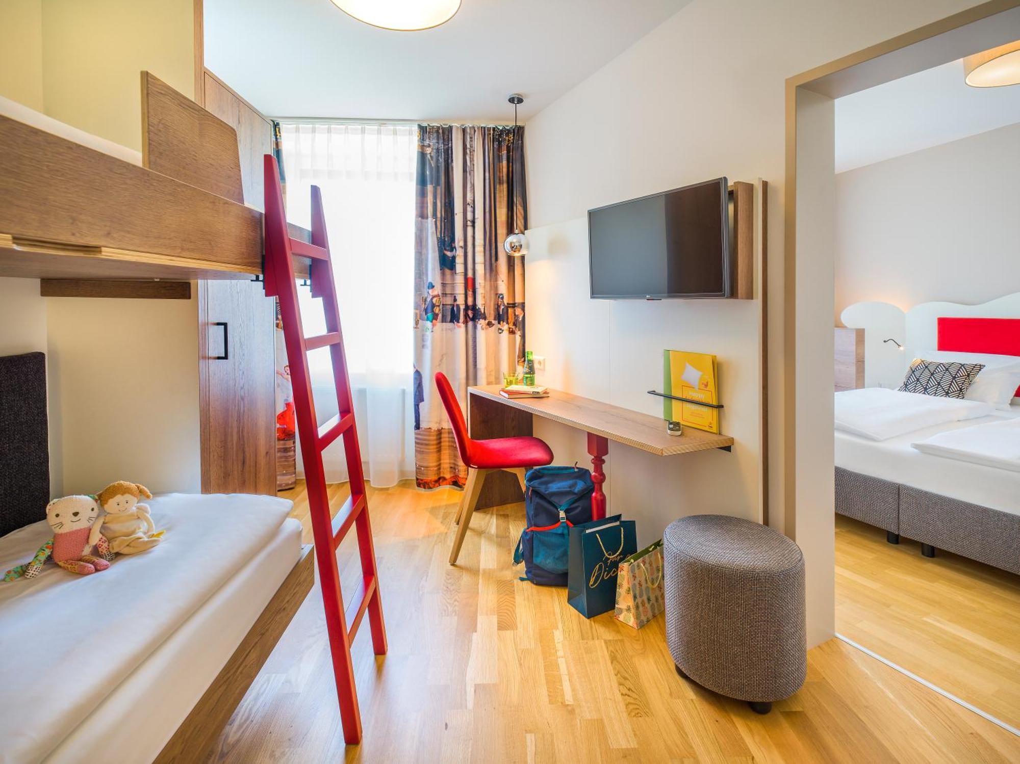 Jufa Hotel Salisburgo Esterno foto